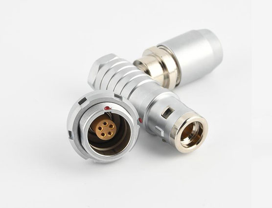 什么是推拉自鎖連接器？
