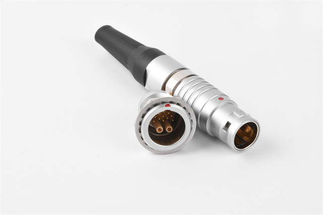 航空插頭的設計和制造過程有哪些關鍵環(huán)節(jié)？